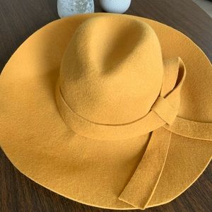 Anthropology Renee NYC accessories -Yellow hat